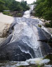 雍正上位后，为何第一个抄了曹家？专家：你看曹雪芹家族都做了啥